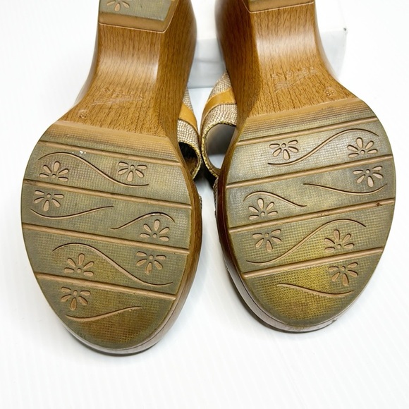 Dansko Jessie Sand Lizard Wedge Slide (38) - Picture 10 of 13